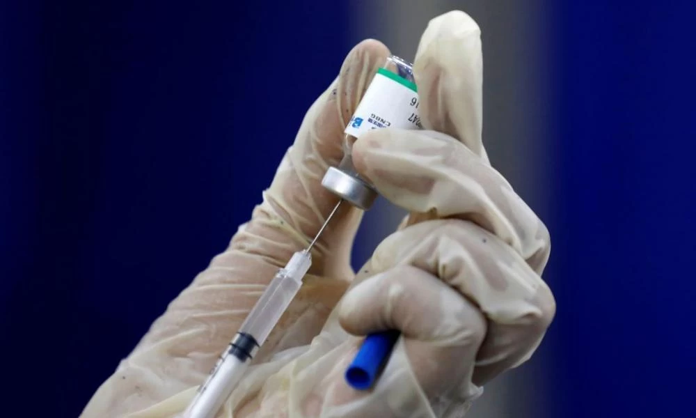 Πακιστάν: Κατέφτασαν 1,2 εκατ. δόσεις του Astrazeneca